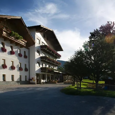 Hotel Schwannerwirt 3*