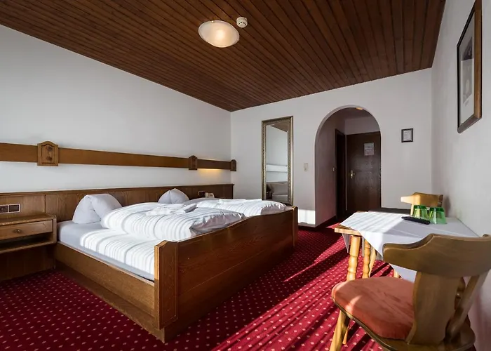 ホテル Schwannerwirt